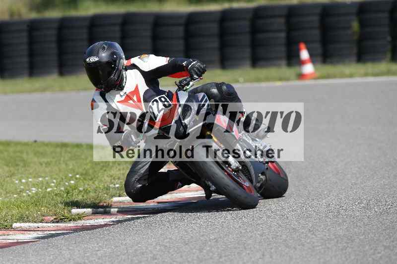 /44 09.08.2025 Plüss Moto Sport ADR/Einsteiger/228